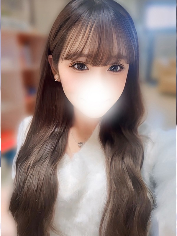 あい※童顔美少女とHな恋人時間(20歳、B:78、W:.56、H:80)