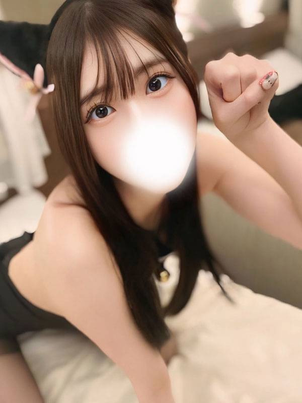にじ※大好きイラマどМ嬢(21歳、B:84、W:.53、H:83)
