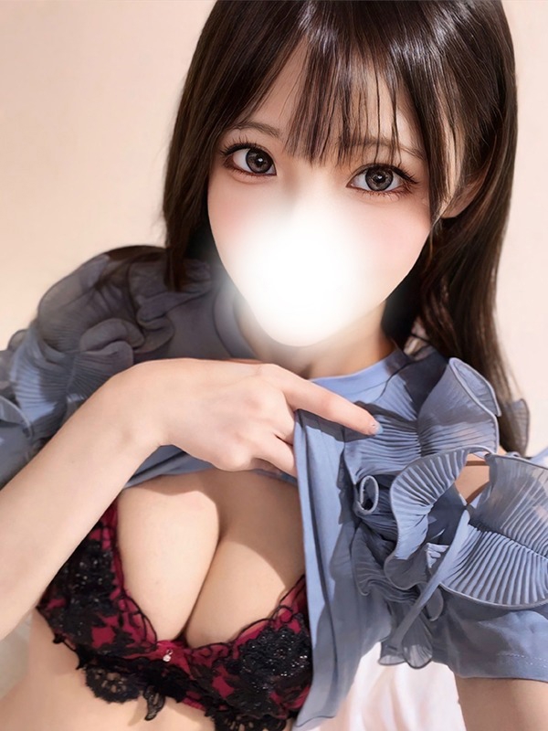 ひかる※可愛くて細身巨乳で完璧(22歳、B:87、W:.56、H:85)